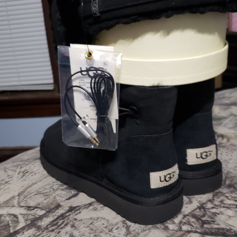 Uggs Earmuffs and boots